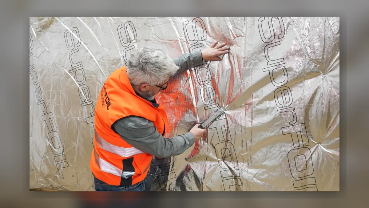 UK Government Retrofit Plans 2026: What Insulation Installers and Builders Need to Know