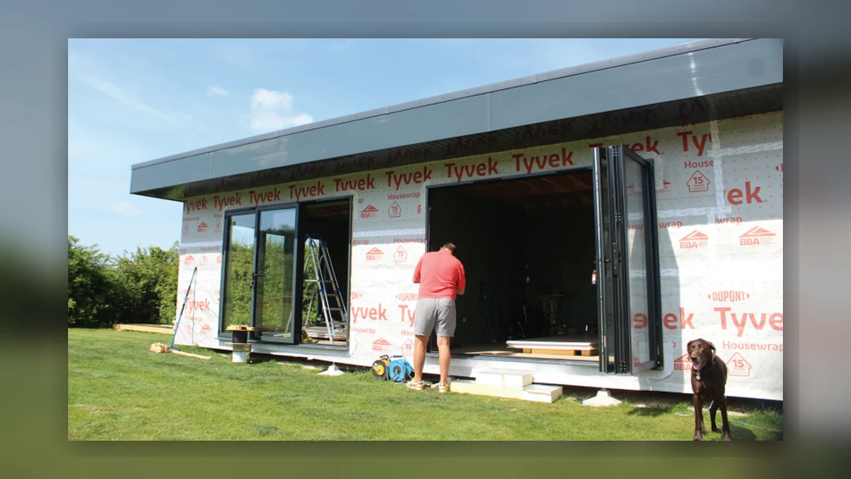 Korniche Bifold Doors With Self-Cleaning Glass Feature in Garden Room Case Study