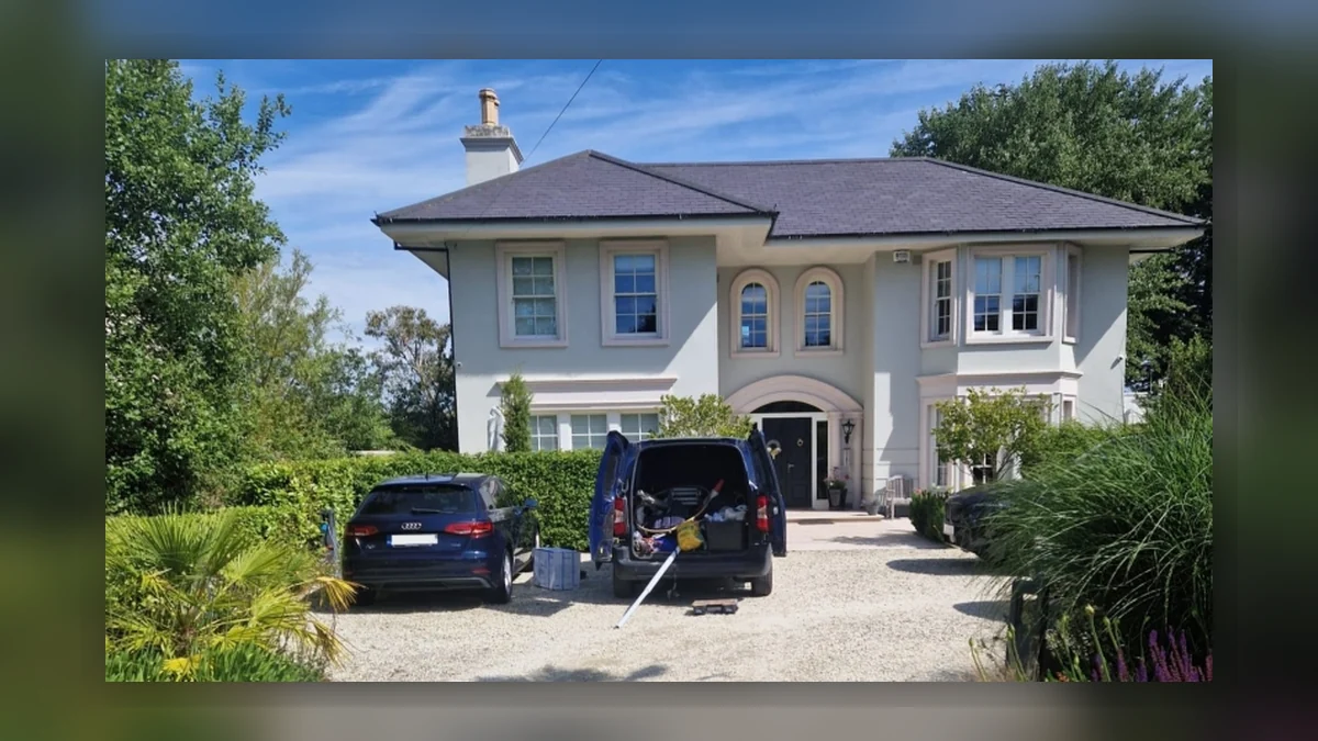 Saniflo's Saniboost Smart Booster Pump Solves a Low-Pressure Problem in a Dublin Property