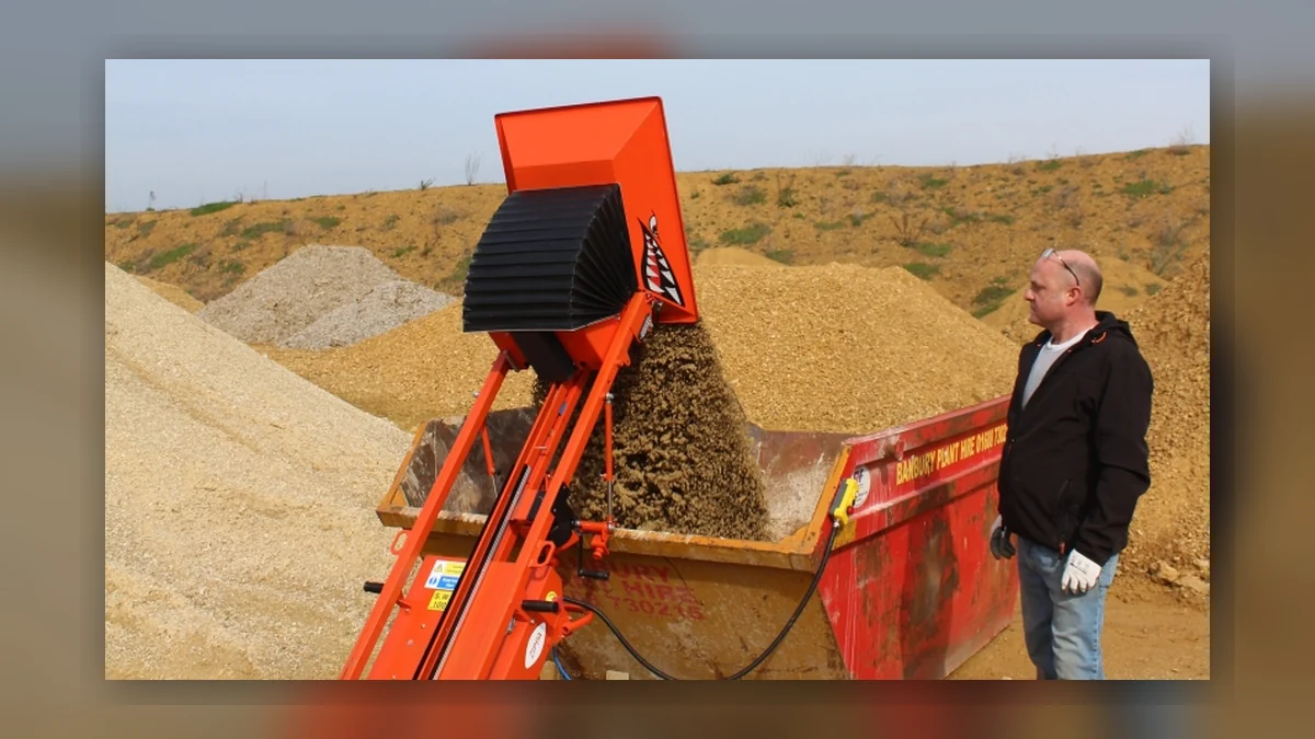 The Zippa Skip Loader: What Is It and Should UK Builders Pay Attention?